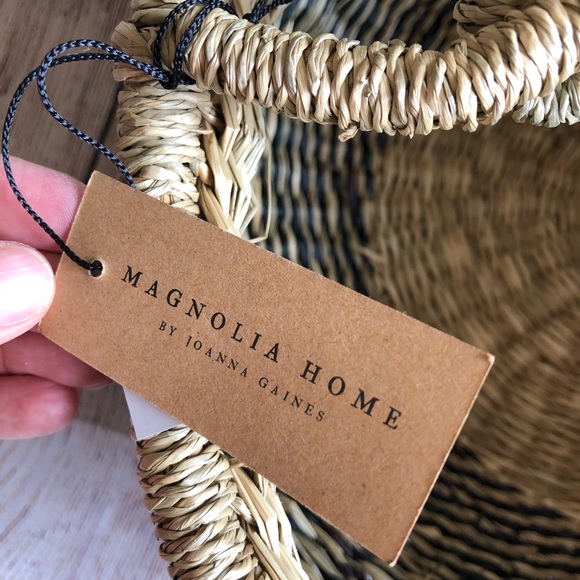 Magnolia Home Seagrass Basket TOTE NEW NWT - Picture 8 of 8